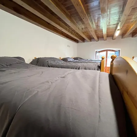 Hostel Pinares - La Casona De Revenga