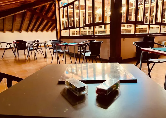 Hostel Pinares - La Casona De Revenga Regumiel de la Sierra
